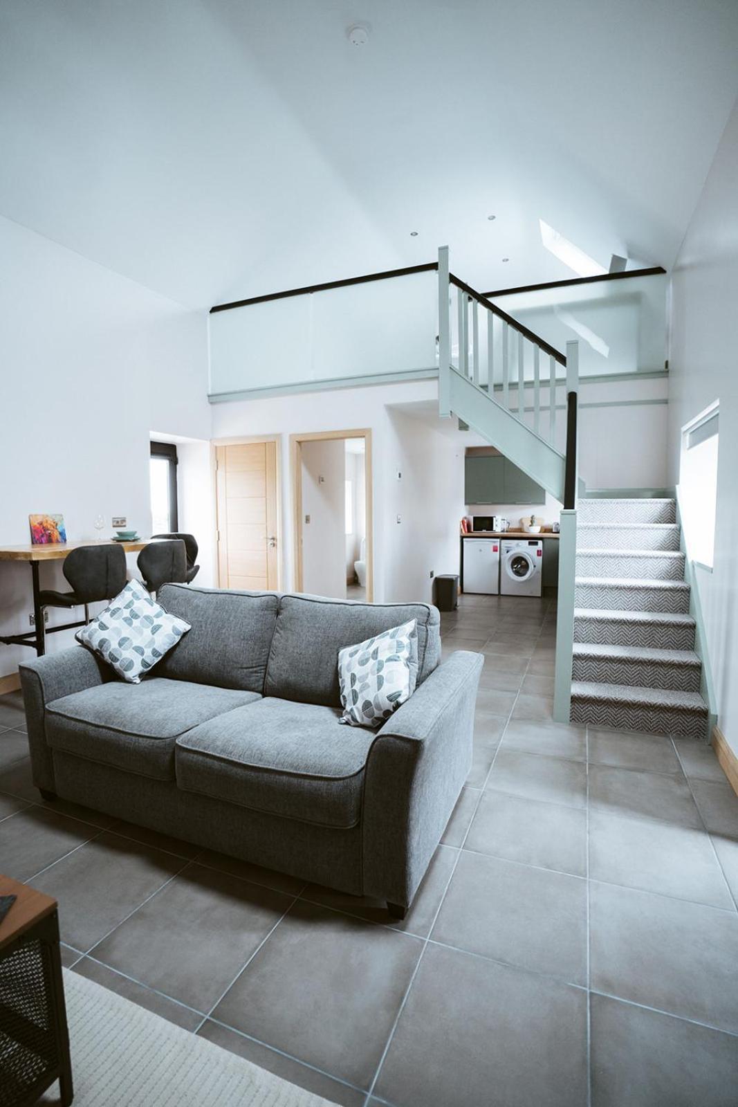 The Byre At Conker Tree Cottages Saintfield Экстерьер фото