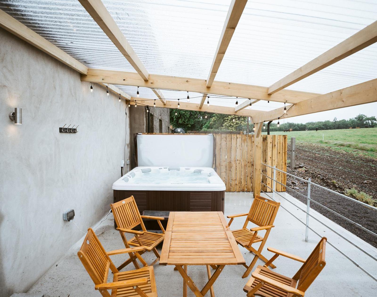 The Byre At Conker Tree Cottages Saintfield Экстерьер фото